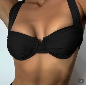 Ruched Criss Cross Underwire Bikini Top - XS